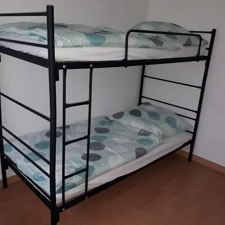 Jkhostel بيت شباب كريفيلد